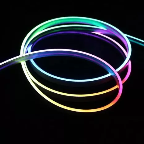 Le luci a LED possono essere installate all'esterno?