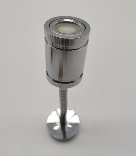 Perché le luci dell'auto sono essenziali per una guida notturna sicura?